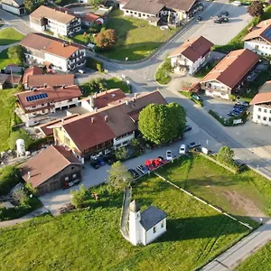 Hotel-landgasthof Alter Wirt Leitzachtal Hotel